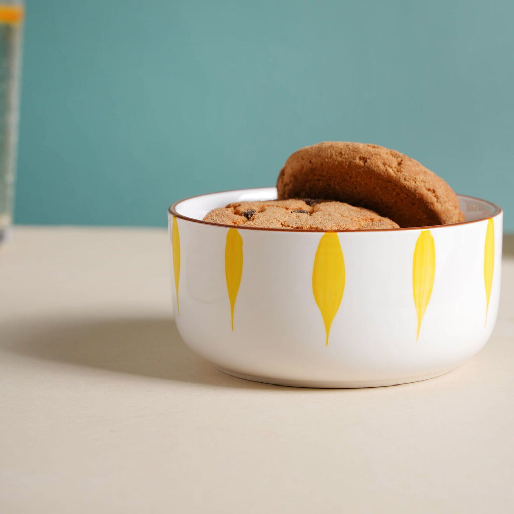 Teardrop Ceramic Soup Bowl Yellow Nestasia