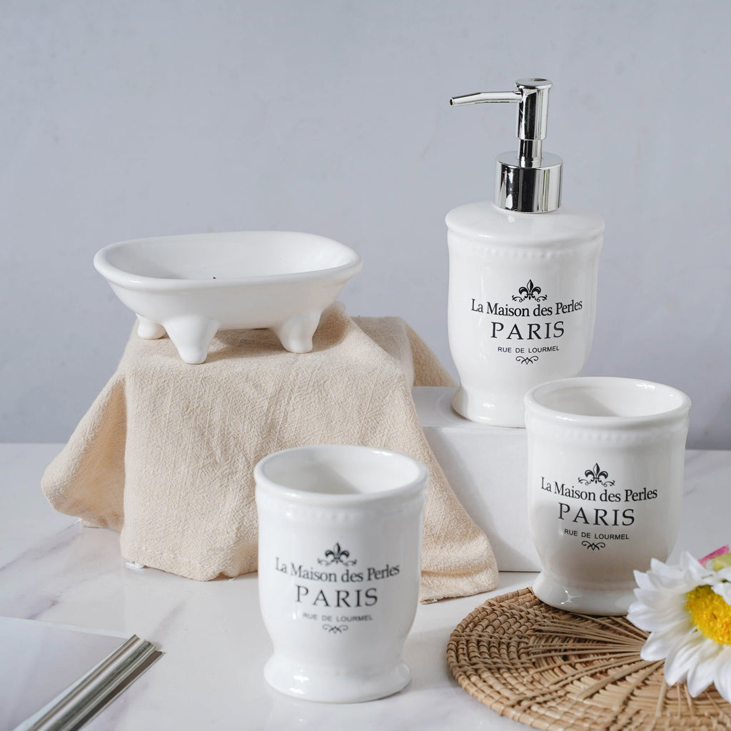 White Curlicues Bath Set Nestasia