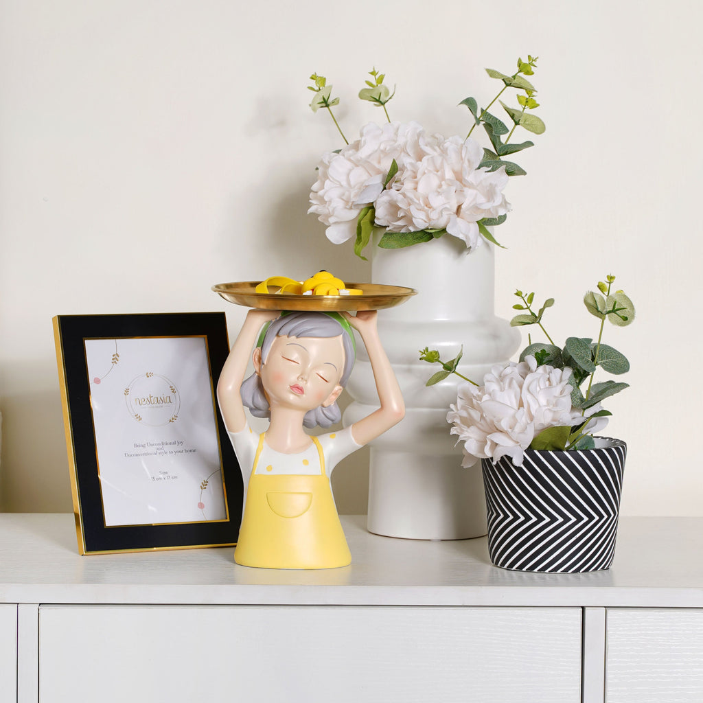 Yellow Girl Platter Nestasia