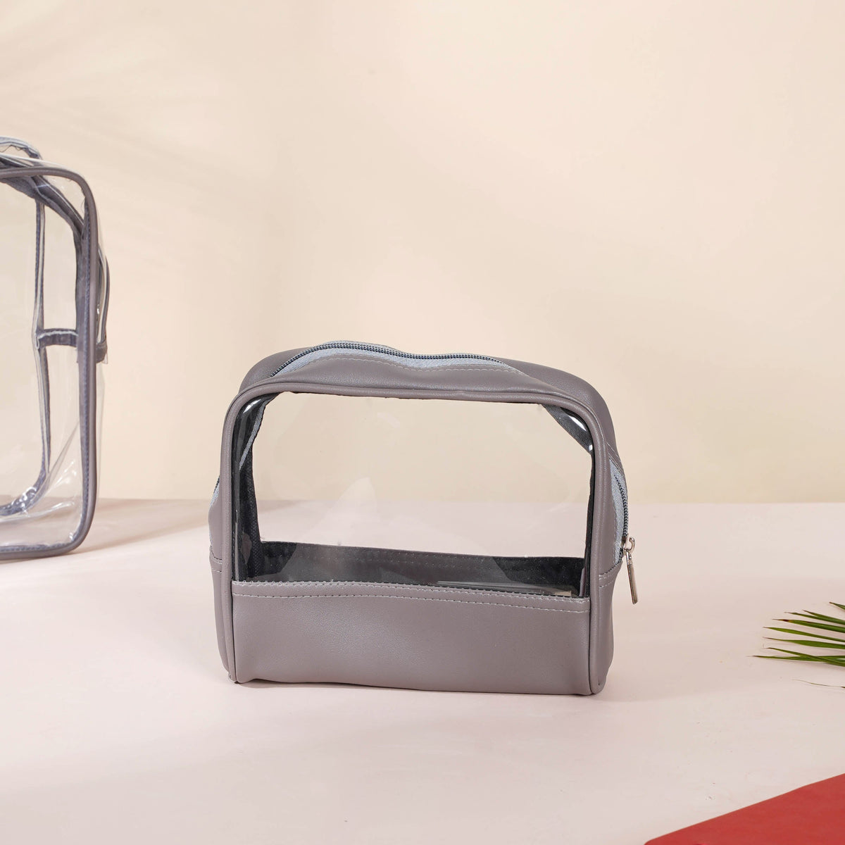 Grey Travel Kit Set of 4 Nestasia