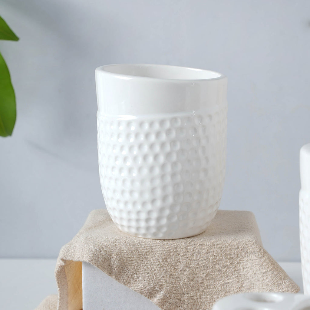 White Ceramic Bathroom Accessories Set Nestasia
