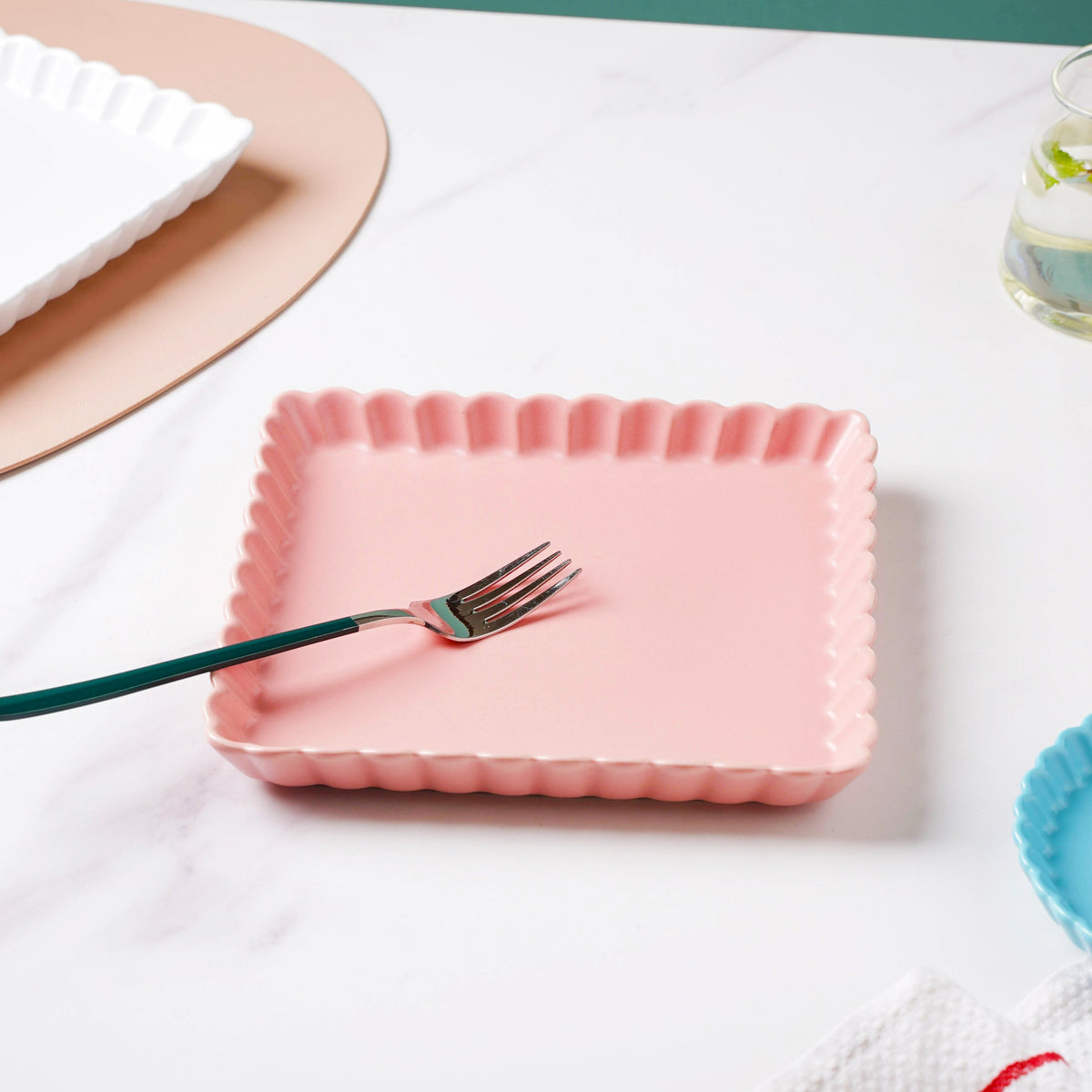 Very Berry Square Baking Tray 8 Inch Nestasia