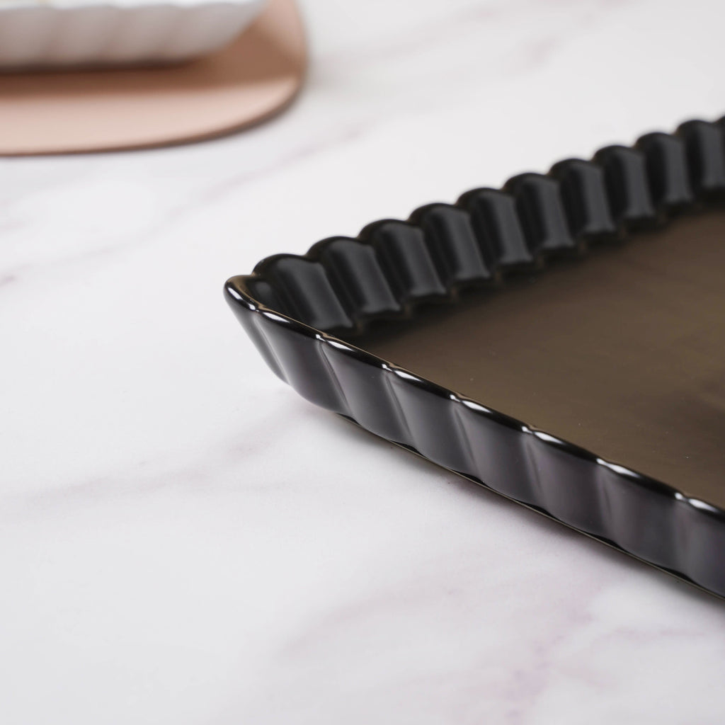 Black Berry Square Baking Tray 8 Inch Nestasia