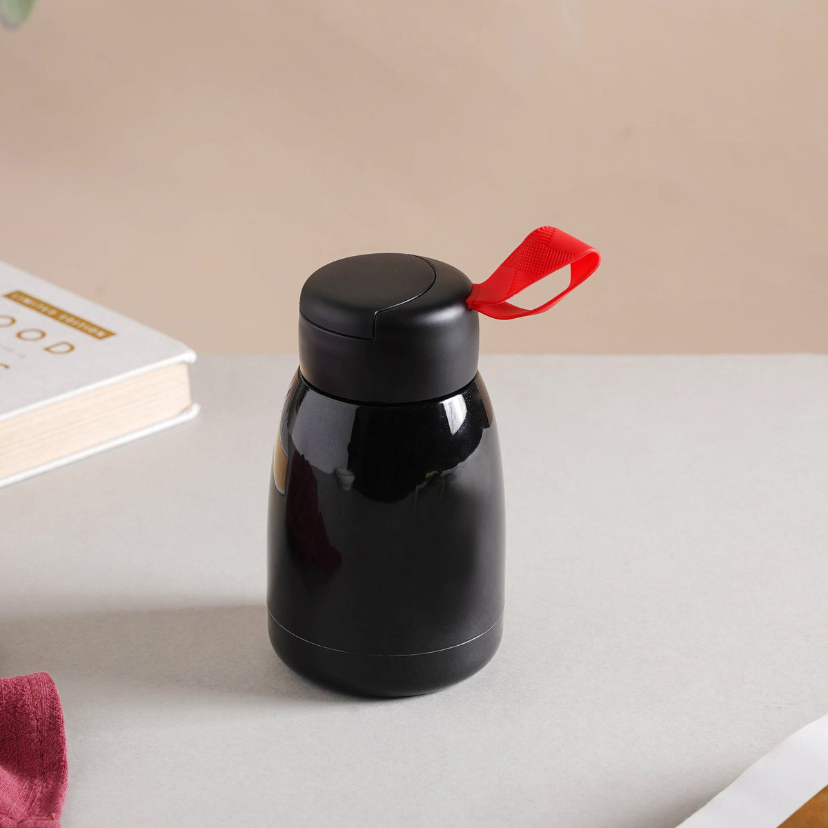 Stainless Steel Bottle Nestasia