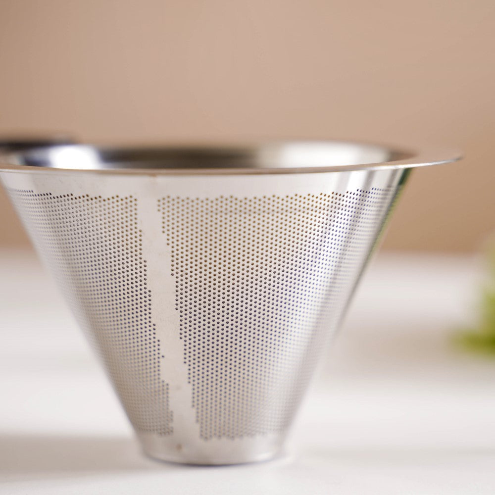 V60 Drip Coffee Filter With Silicon Grip Nestasia
