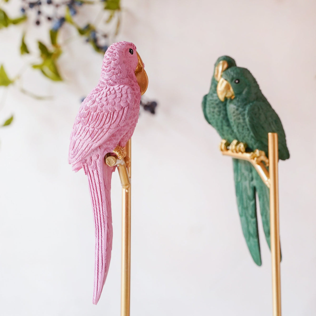 Birds Showpiece Green Nestasia