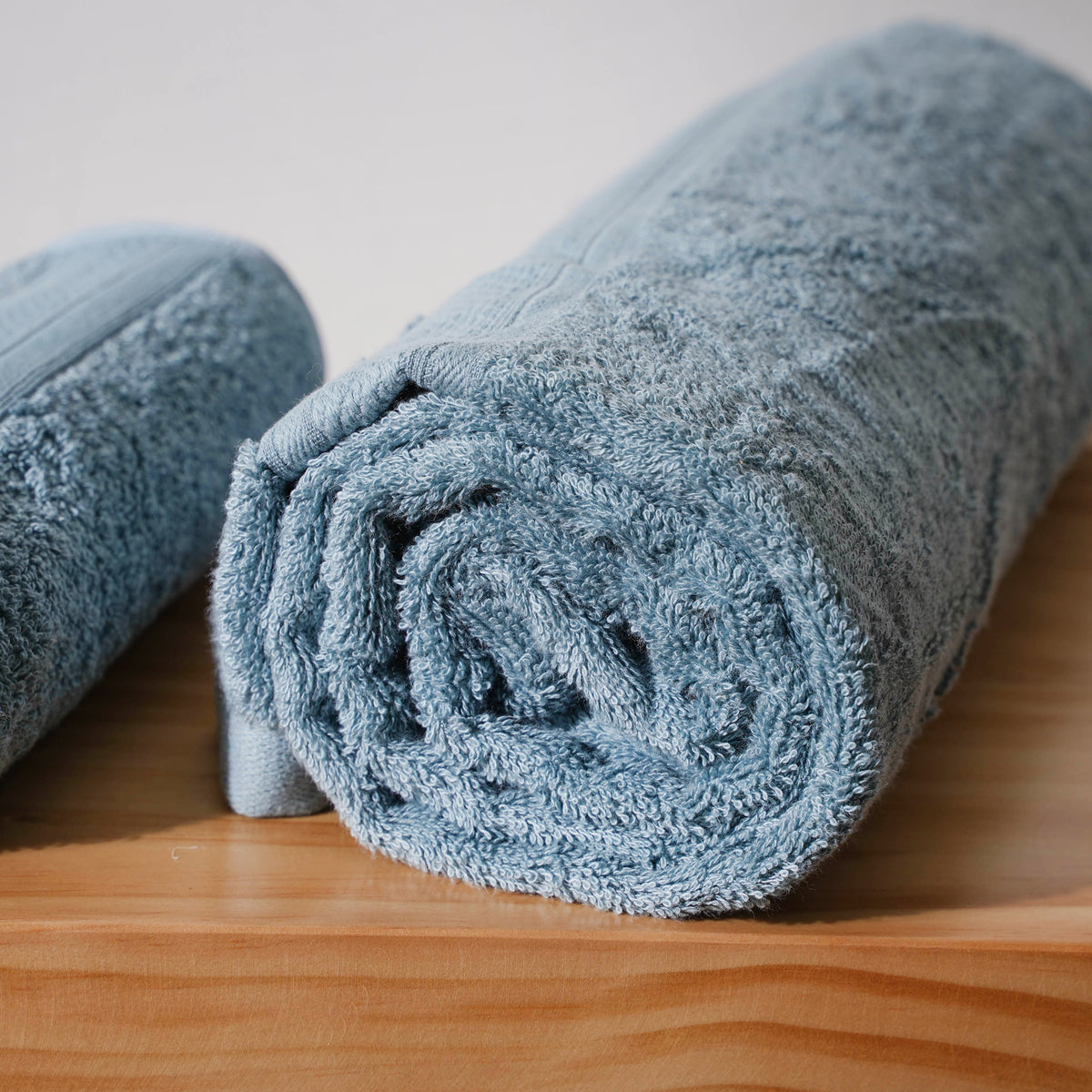 Plushy Bamboo Towel Set of 2 Blue Nestasia