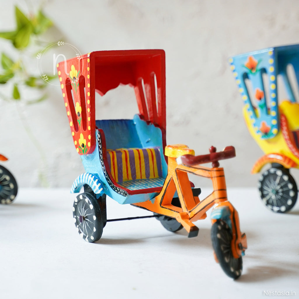 Wooden Rickshaw Nestasia
