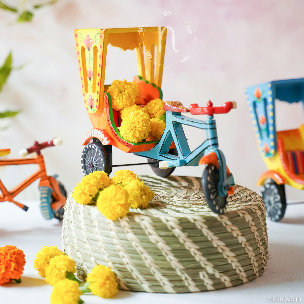 Wooden Rickshaw Nestasia