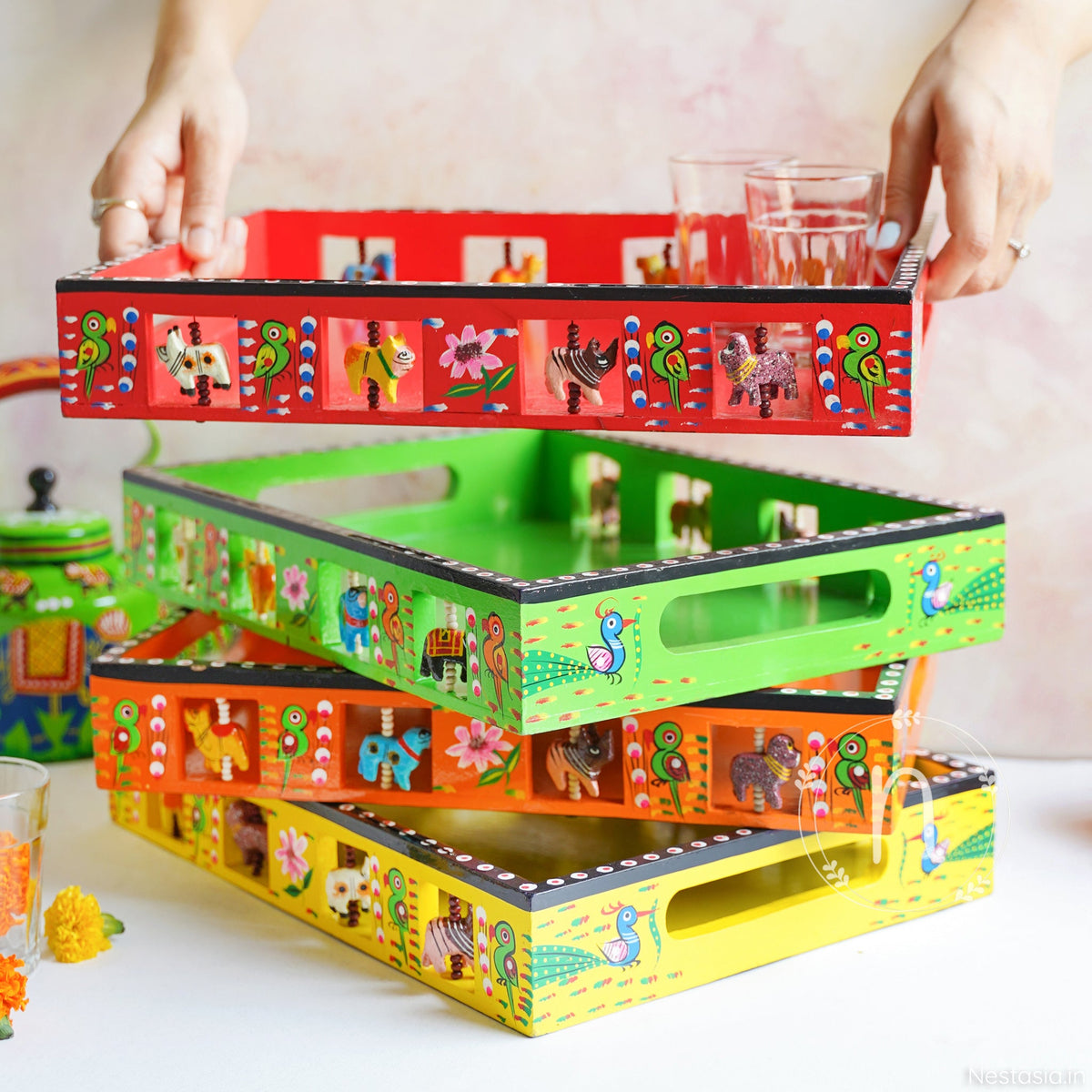 Handmade Tray Nestasia
