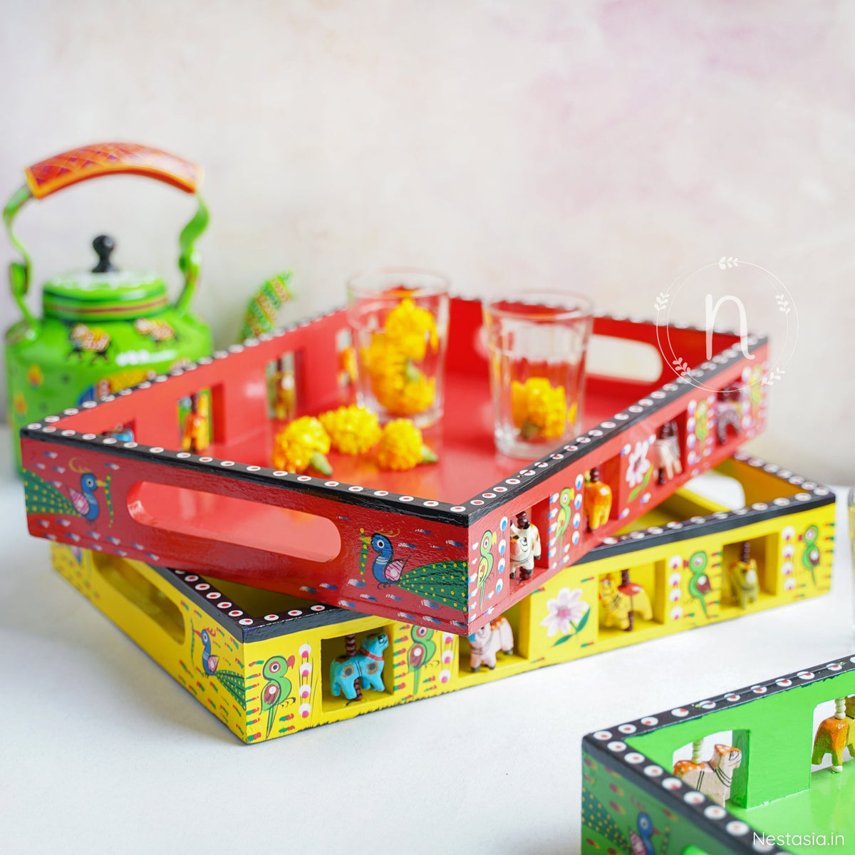Handmade Tray Nestasia