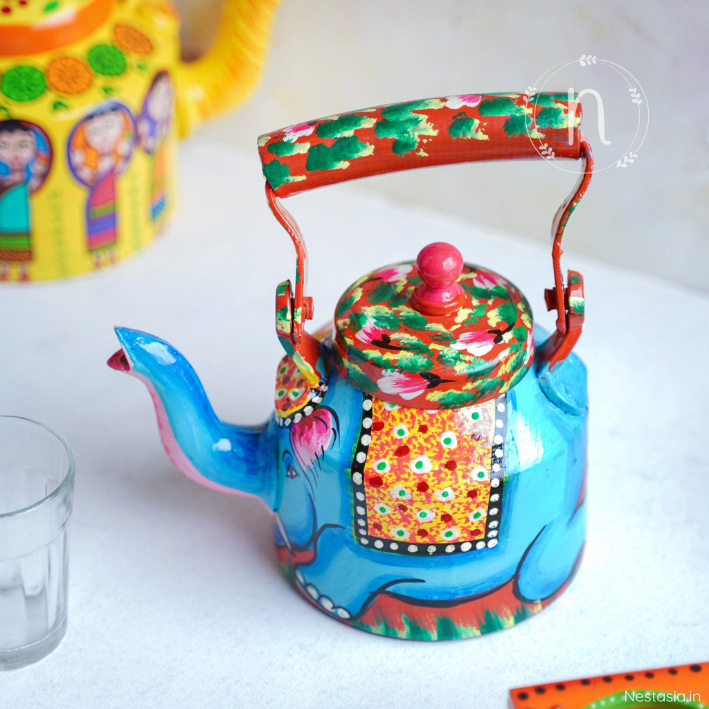 Colourful Kettle Nestasia