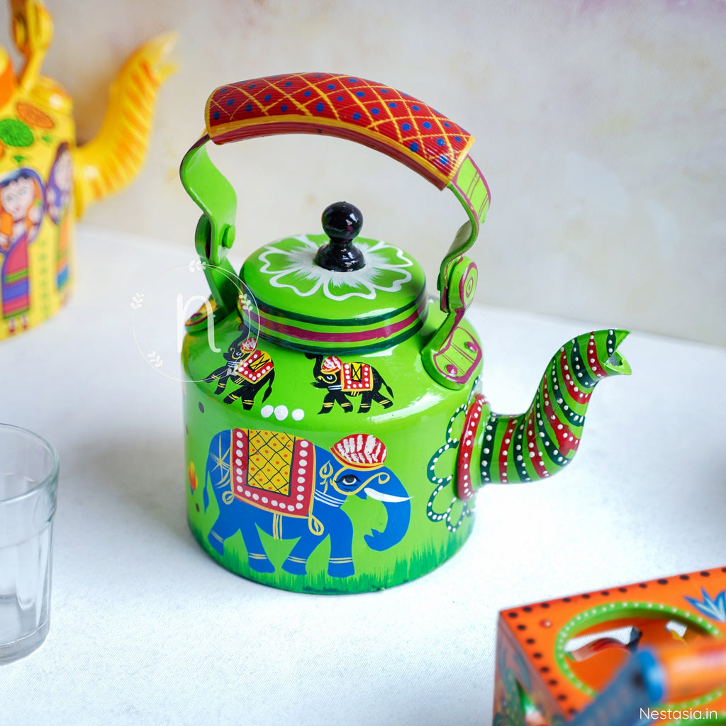 Colourful Kettle Nestasia
