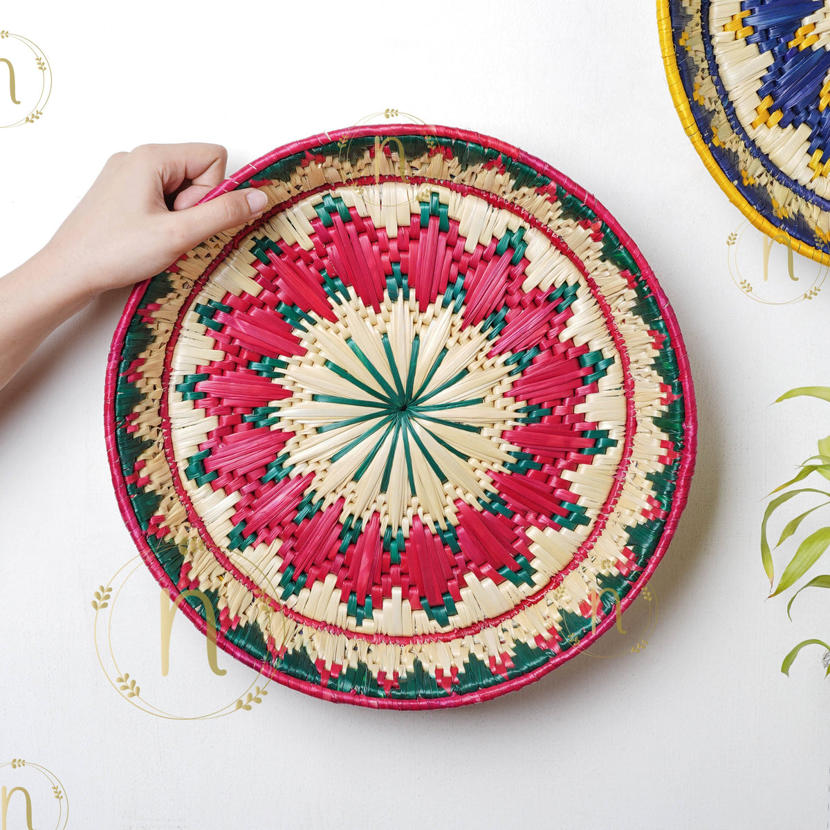 Decorative Wall Plate Nestasia