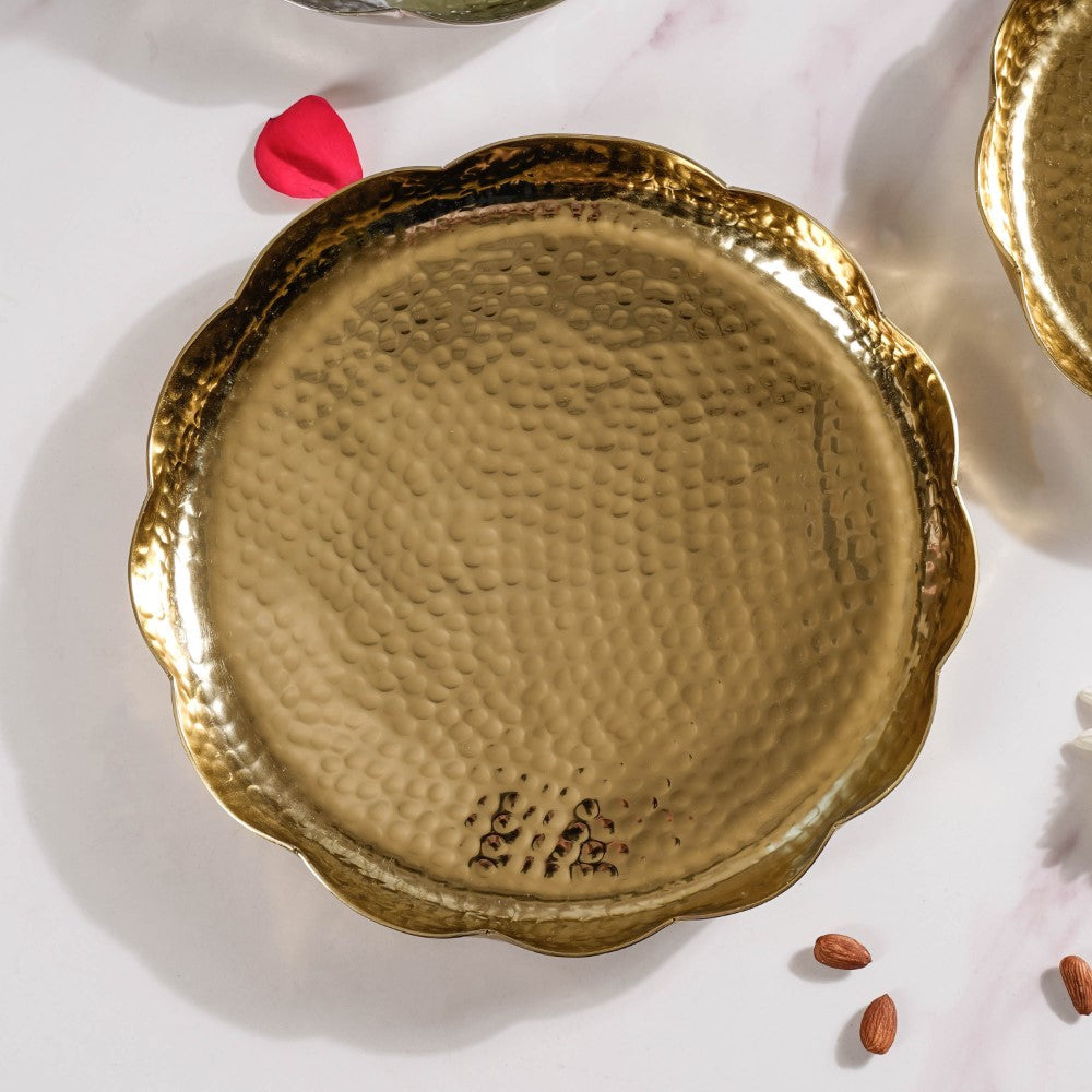 Decorative Gold Urli Tray Set Of 2 Nestasia