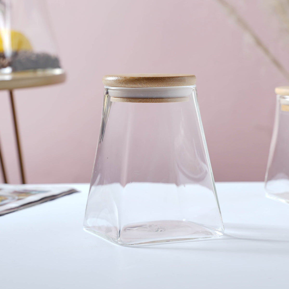 Glass Jar With Wooden Lid - Medium Nestasia