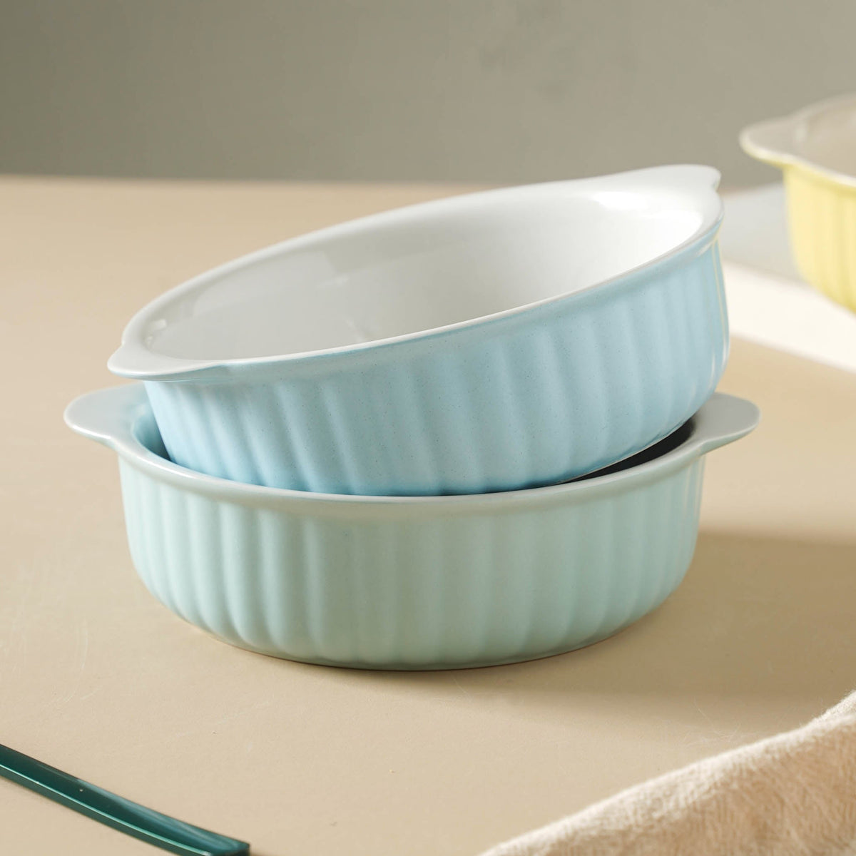 Ceramic Pastel Dish Nestasia