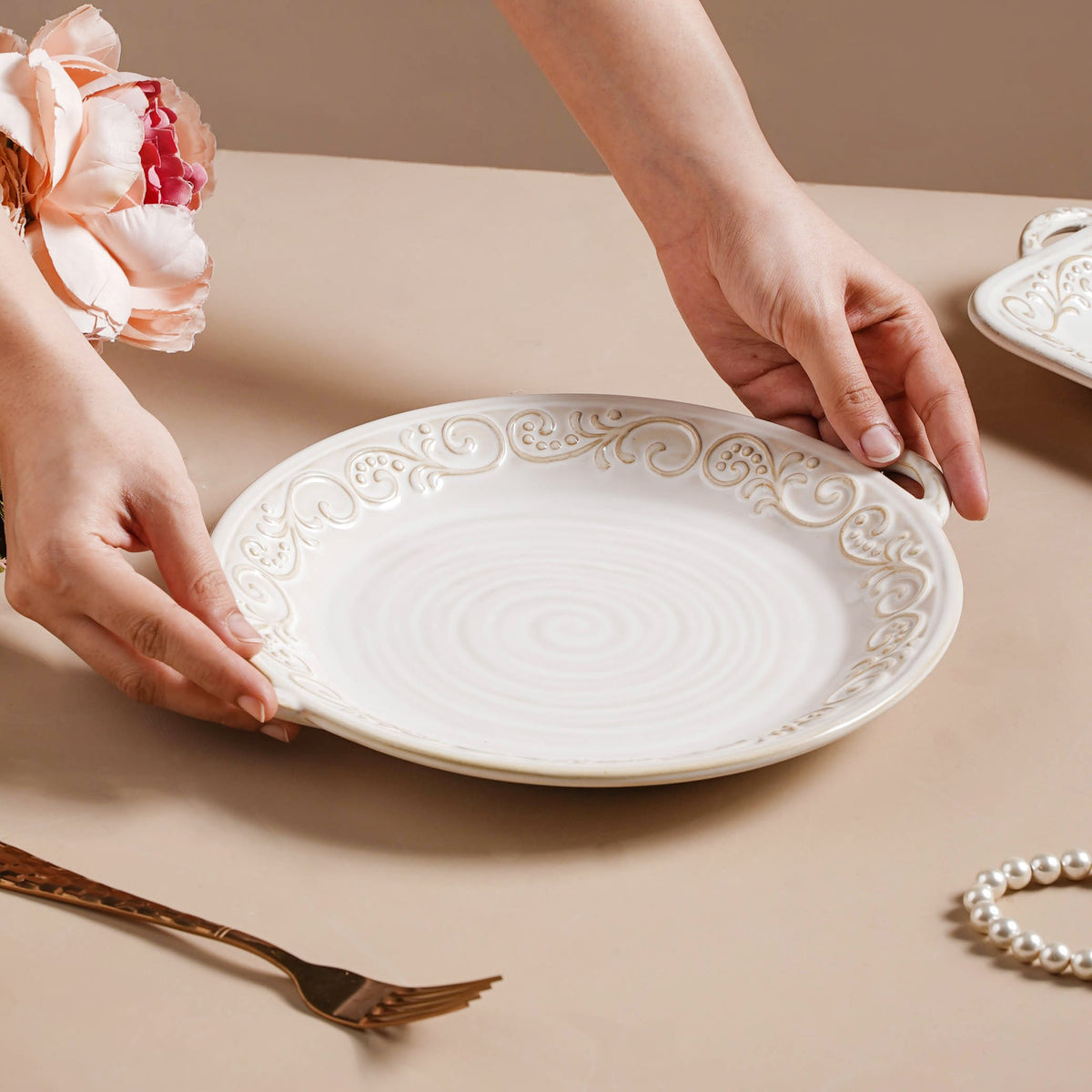 Faye Baking Plate 10 Inch