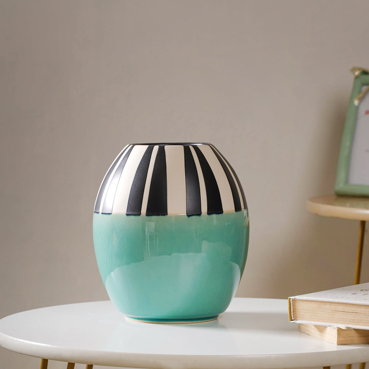 Blue Ceramic Vase Nestasia