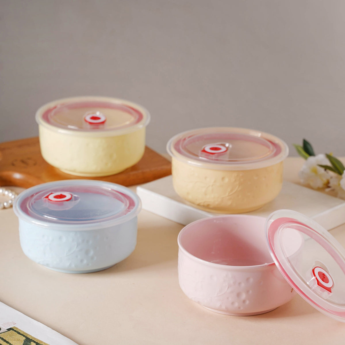 Lunch Bowl With Lid Nestasia