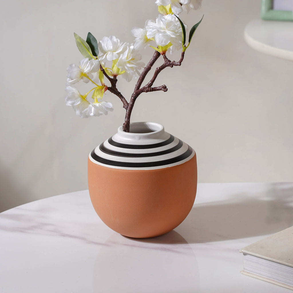 Eclectic Flower Vase Nestasia