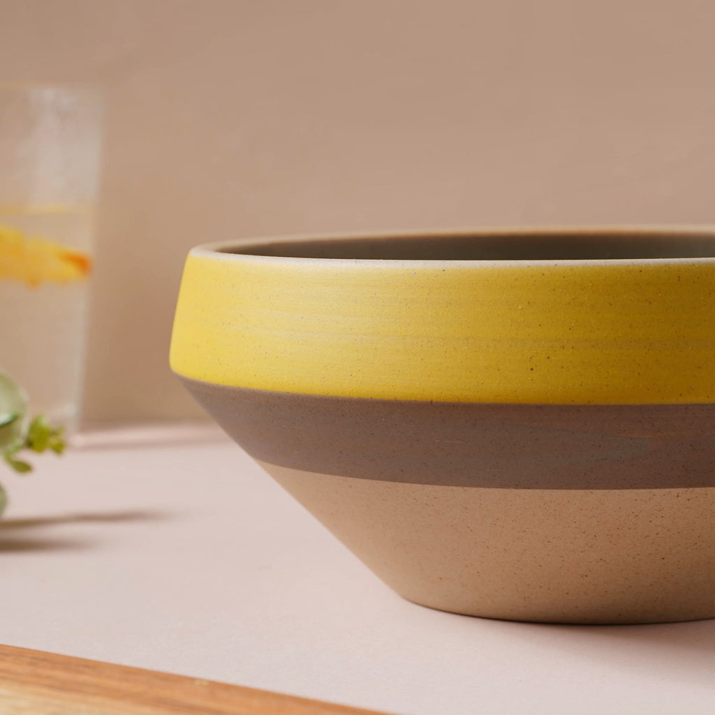Soboku Grey And Yellow Large Serving Bowl 7.5 Inch 1.3 L Nestasia