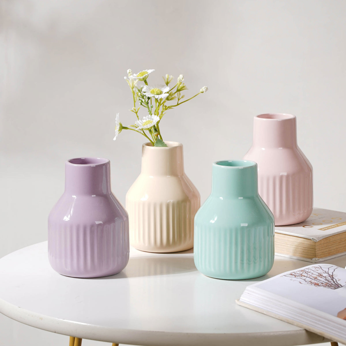 Glossy Decorative Flower Pot Nestasia