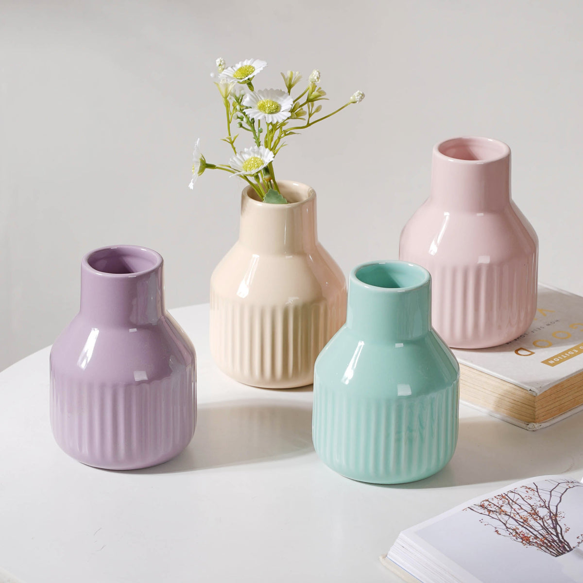 Glossy Decorative Flower Pot Nestasia