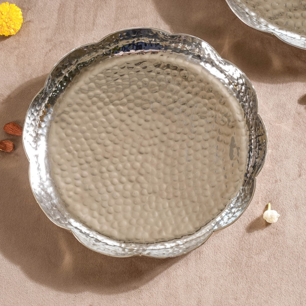 Silver Urli Tray With Flower Shape Set Of 2 Nestasia