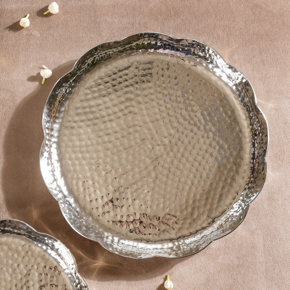 Silver Urli Tray With Flower Shape Set Of 2 Nestasia