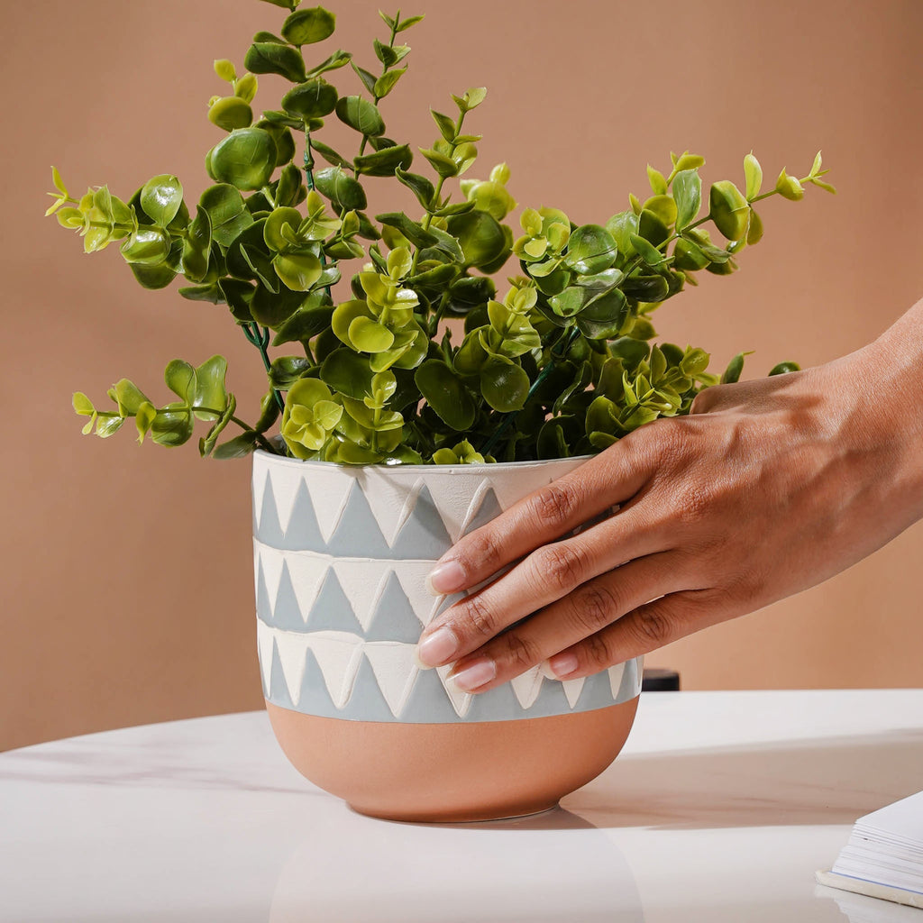 Chevron Pottery Vase Nestasia