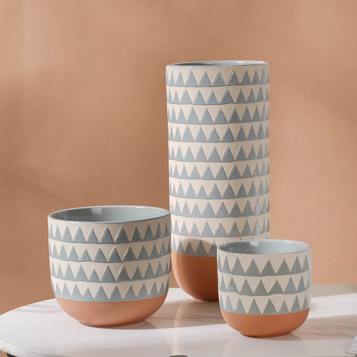 Chevron Pottery Vase Nestasia