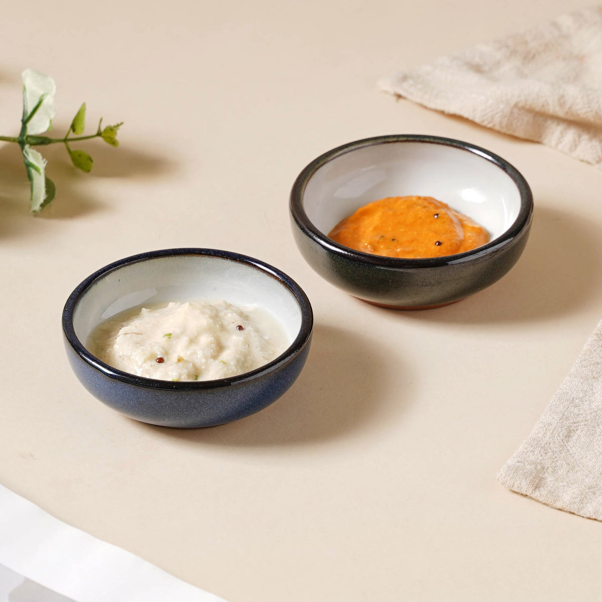 Glazed Ceramic Grey And Blue Dip Bowl 50 ml Nestasia