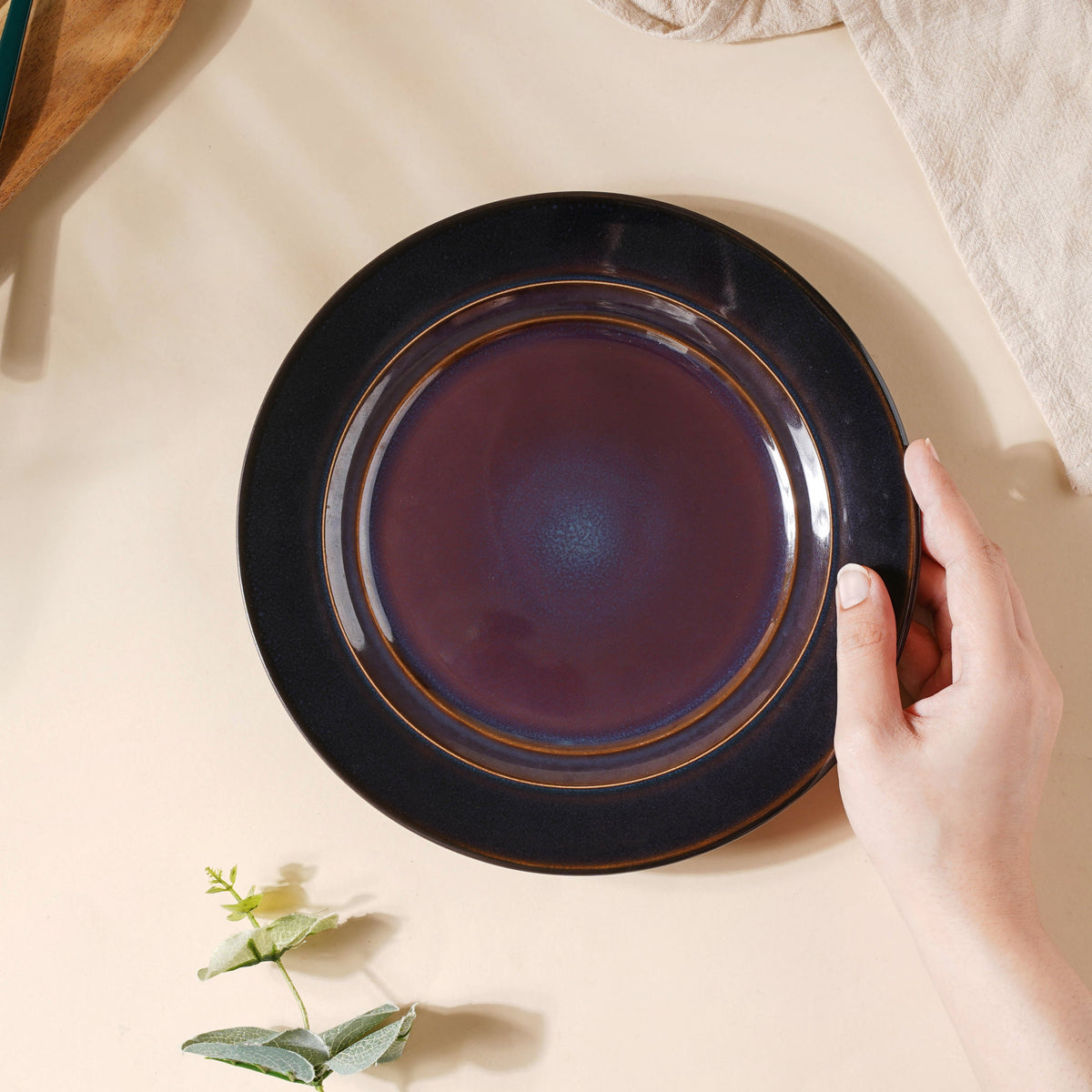Glazed Ceramic Brown Snack Plate 8.5 Inch Nestasia