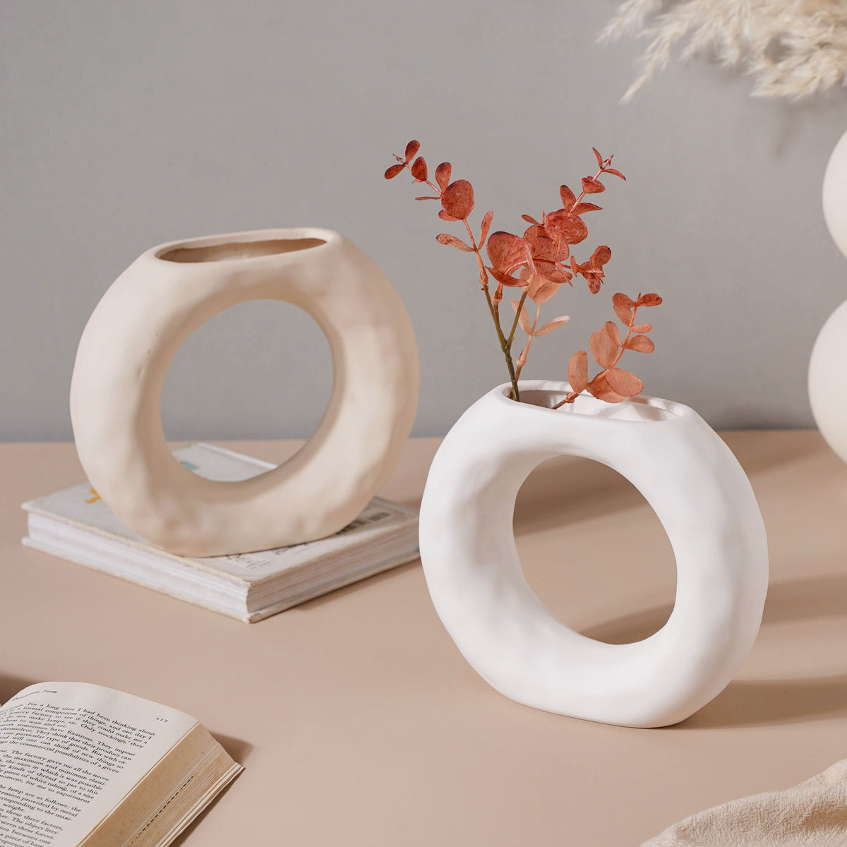 Textured Hollow Flower Pot Nestasia