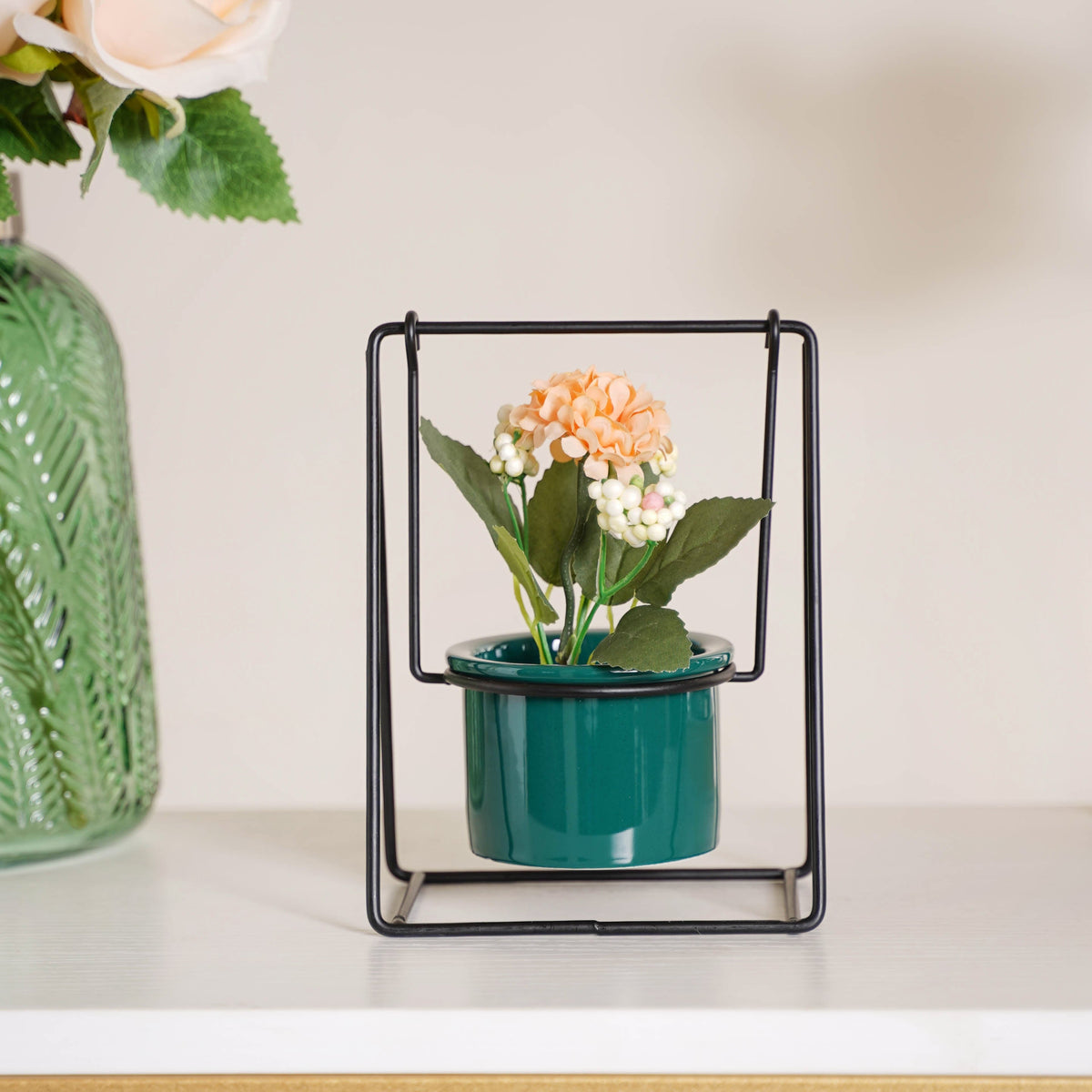 Single Swing Ceramic Flowering Pot Nestasia