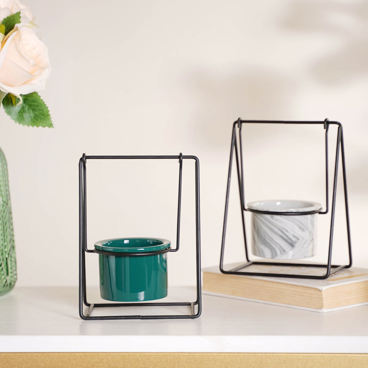 Single Swing Ceramic Flowering Pot Nestasia