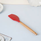 Red Spatula Nestasia
