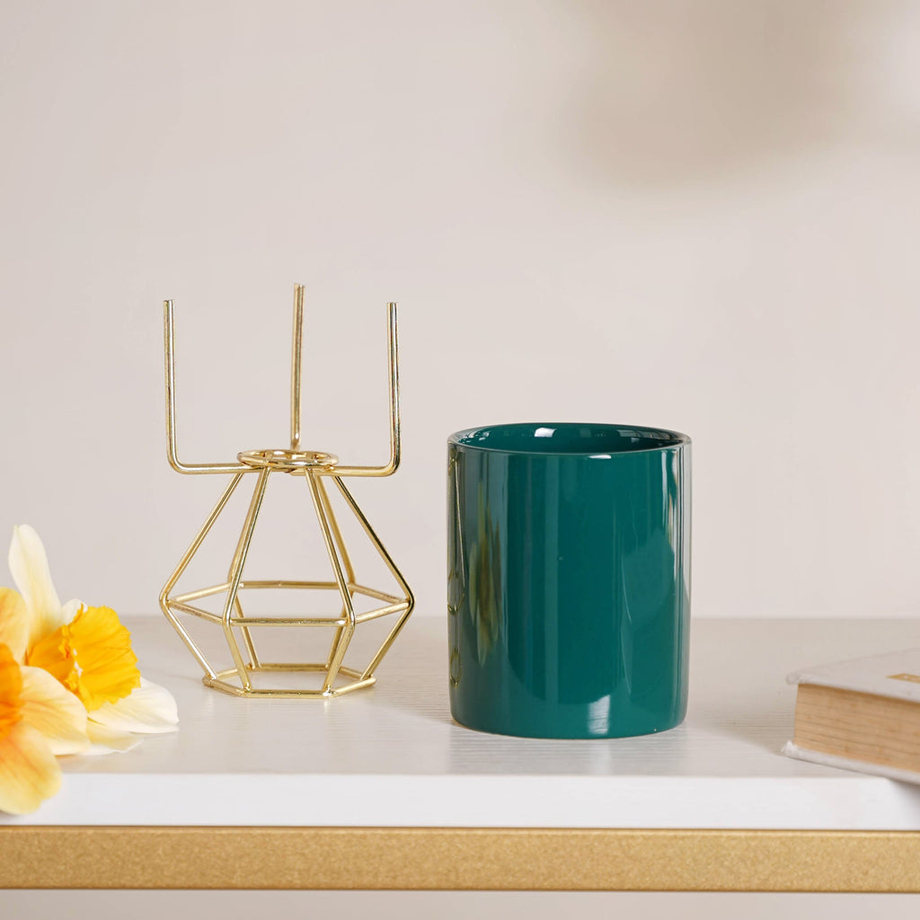 Modern Cylindrical Pot Nestasia
