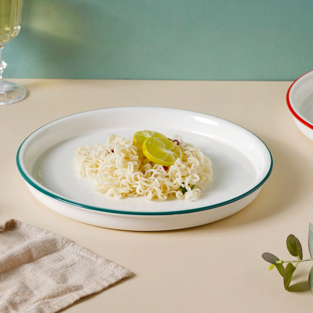 Toujours Dinner Plate Nestasia