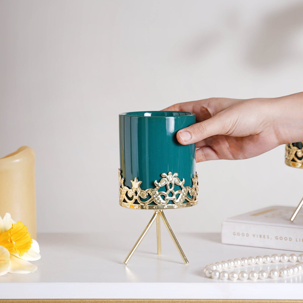 Modern Pottery Planter Nestasia