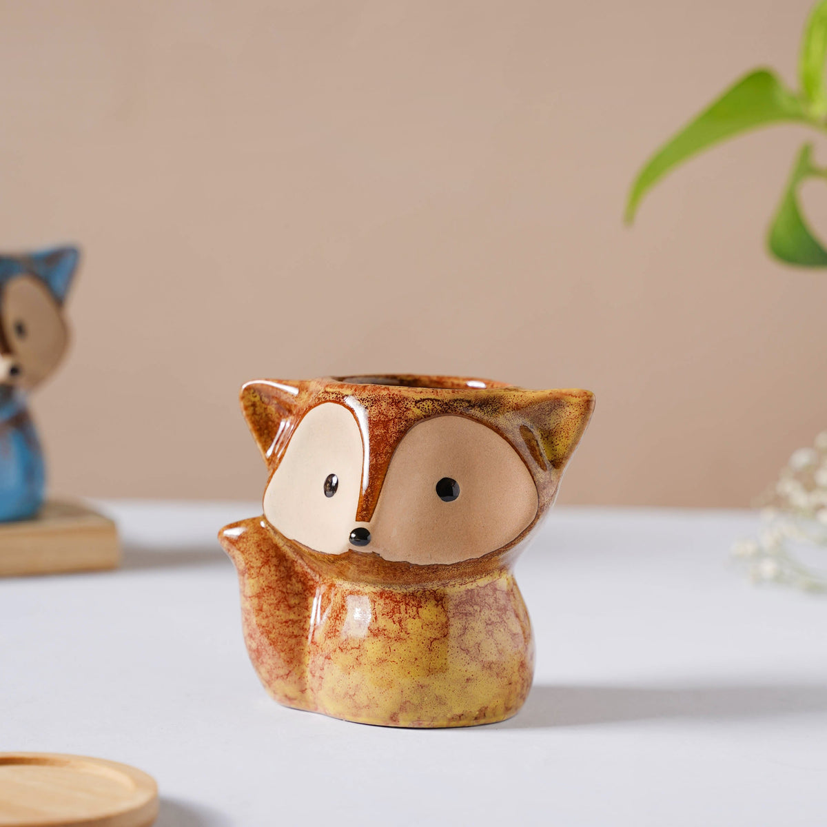 Foxy Ceramic Planter Brown Nestasia