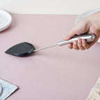 Bread Flipper Nestasia