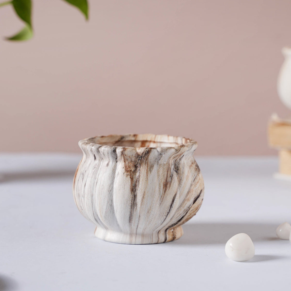 Cinzia Marble Patterned Planter With Coaster Nestasia