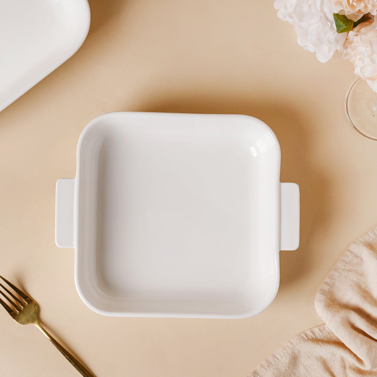 Serena Lily White Ceramic Baking Plate Small Nestasia