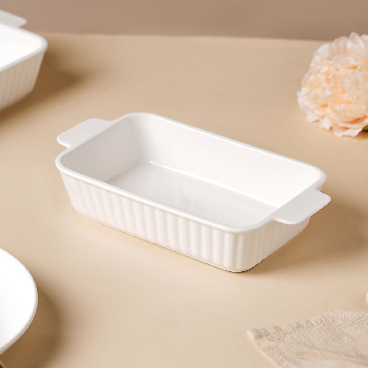 Serena Lily White Ceramic Ribbed Baking Plate Small Nestasia