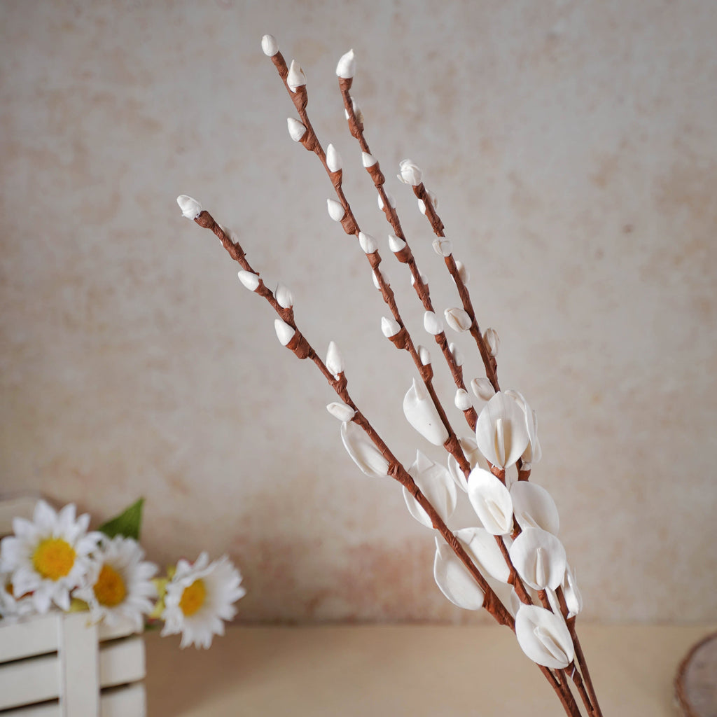 Floral Stick Nestasia