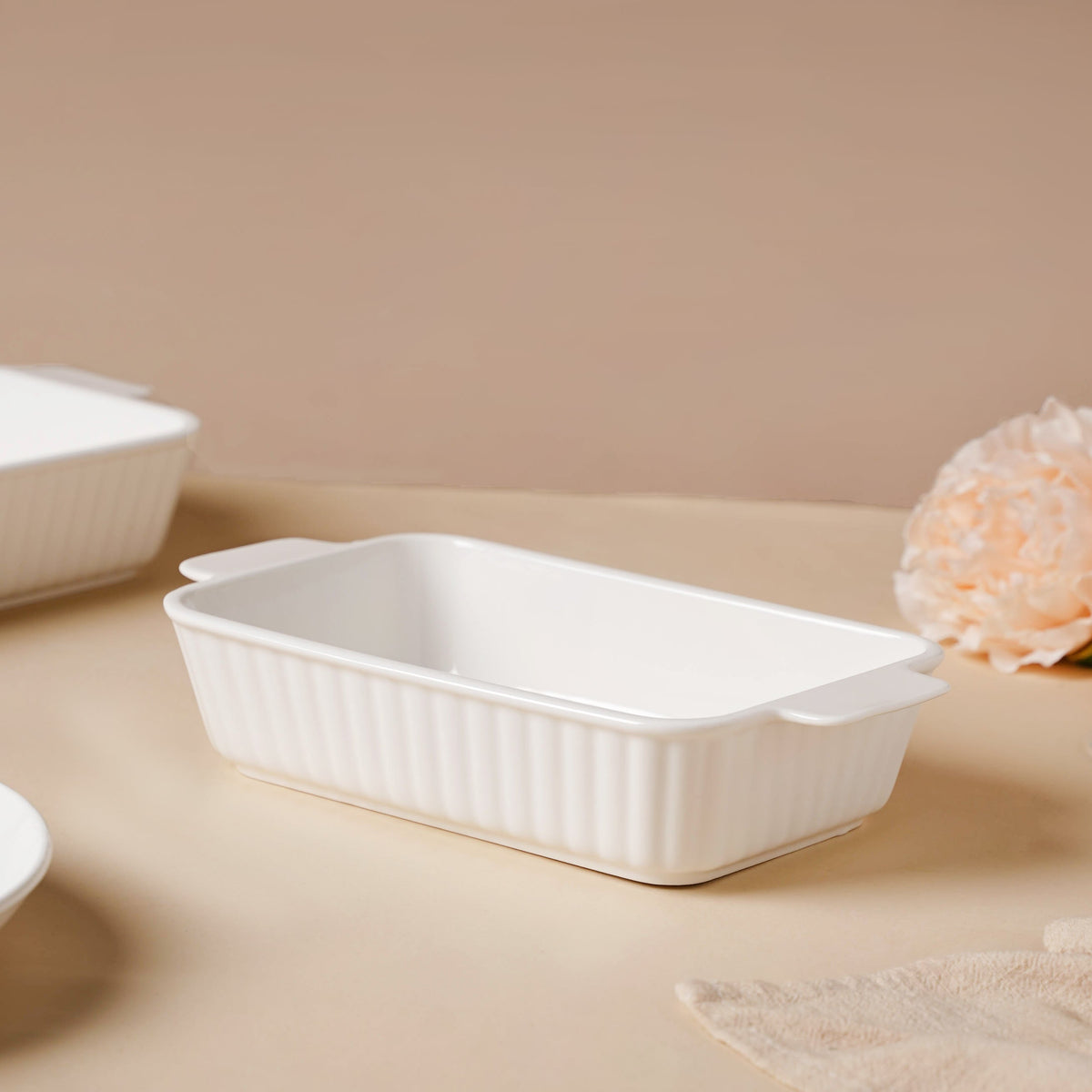 Serena Lily White Ceramic Ribbed Baking Plate Small Nestasia