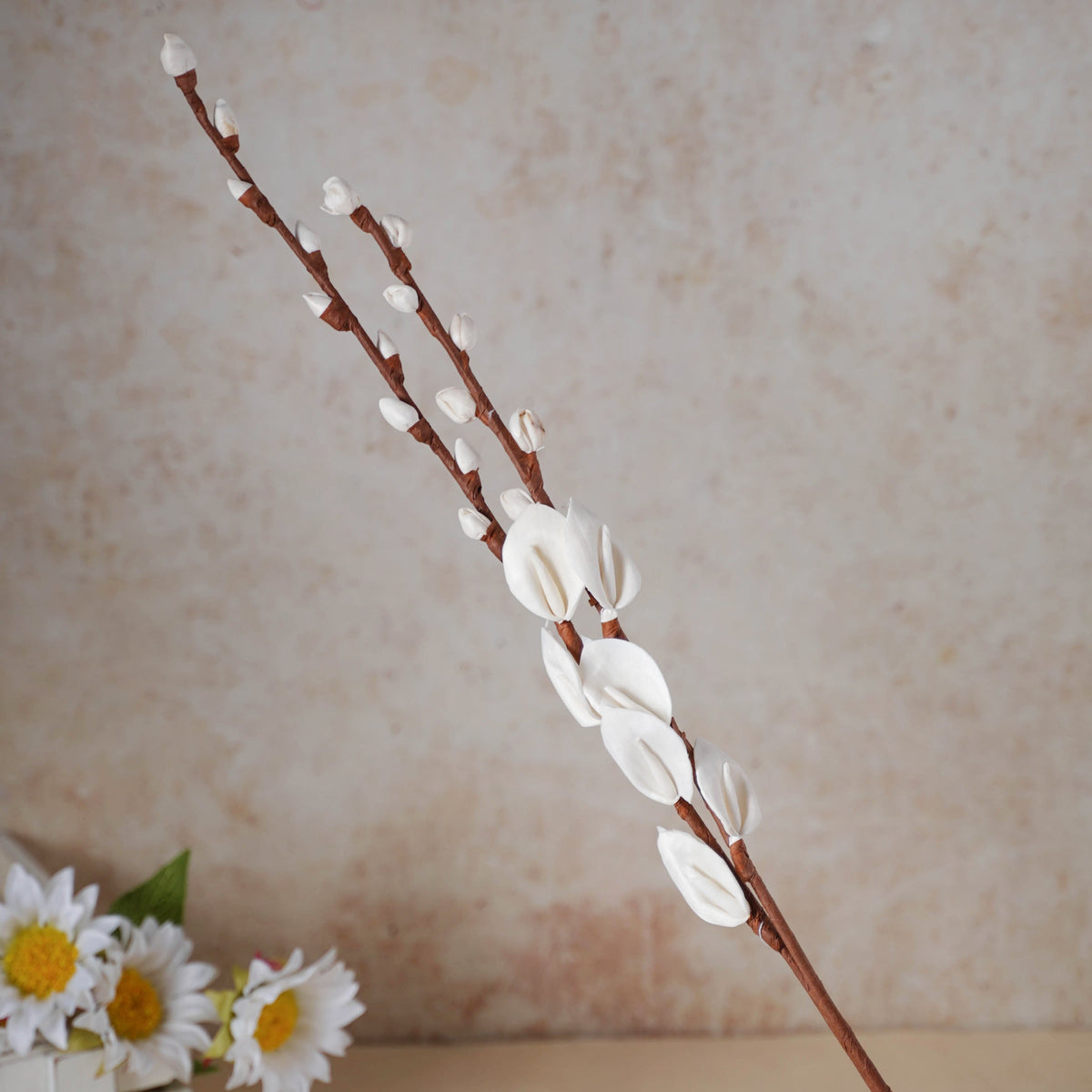 Floral Stick Nestasia