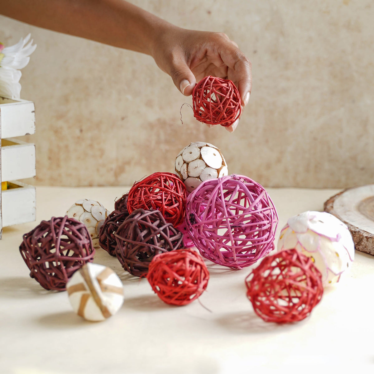 Colorful Balls Nestasia